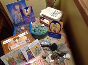 This is how my personal spiritual altar looked on the day I received the good news about my novel manuscript  from my now-publisher. Note the Creative Writing card from Archangel  Gabriel and the Victory card from Archangel Sandalphon that  I'd drawn early that morning, as is my routine. Creative Writing Victory! Hurray for angel blessings! 